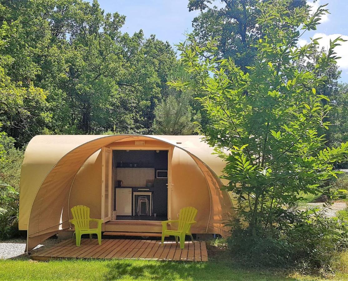 Camping Bois De St Hilaire Chalandray Dış mekan fotoğraf