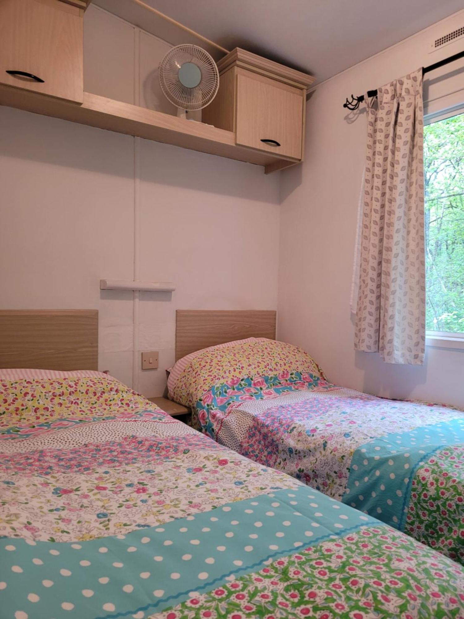 Camping Bois De St Hilaire Chalandray Dış mekan fotoğraf